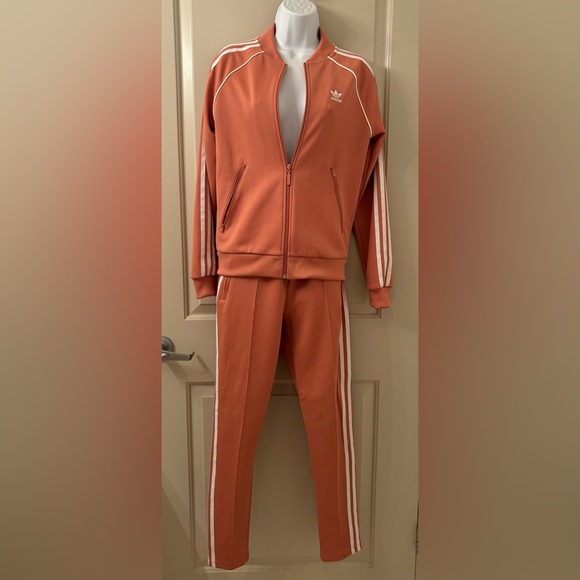 ADIDAS (matching set) ADICOLOR CLASSICS SST TRACK JACKET, SST TRACK PANTS - Picture 2 of 5